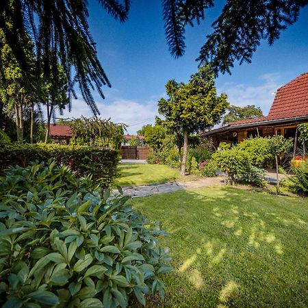 Villafilippa Kresetice Bagian luar foto