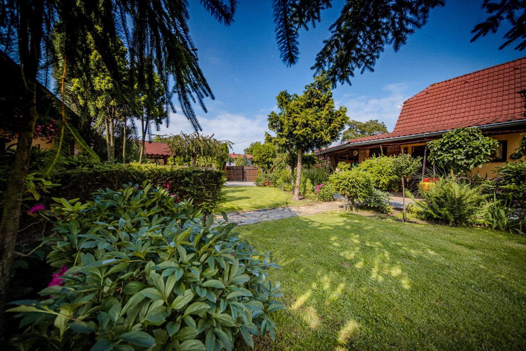 Villafilippa Kresetice Bagian luar foto
