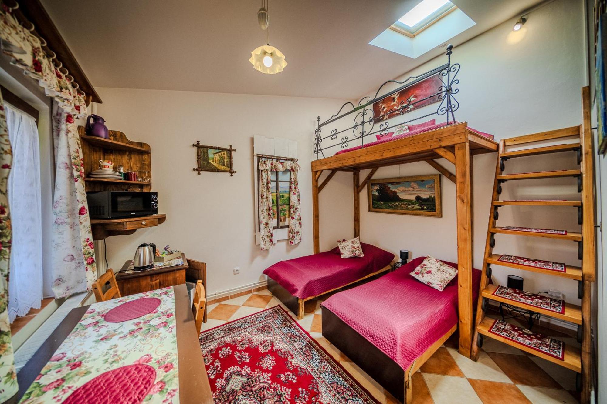 Villafilippa Kresetice Bagian luar foto
